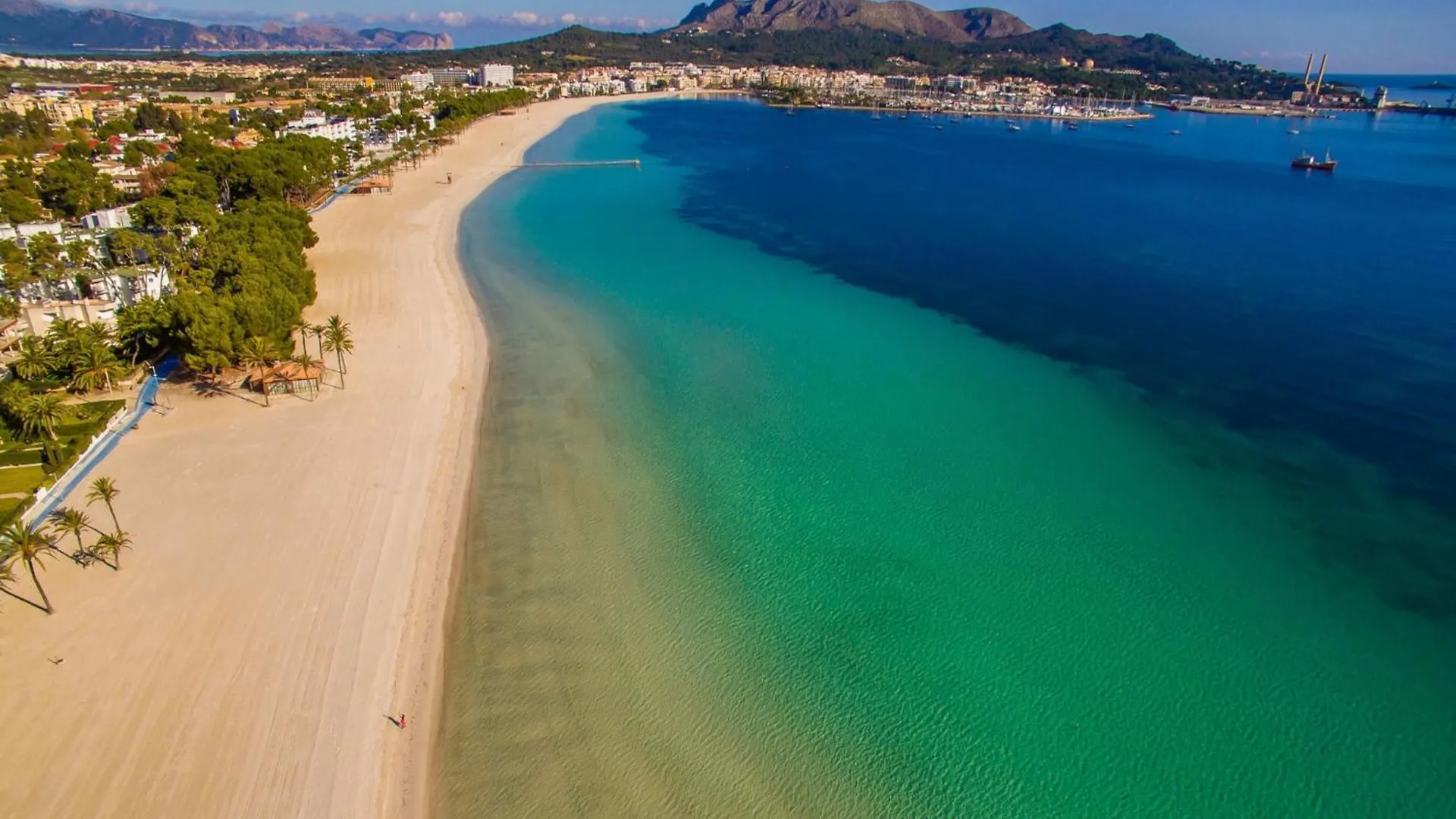 Modernized Apartment With Sea Views Alcudia