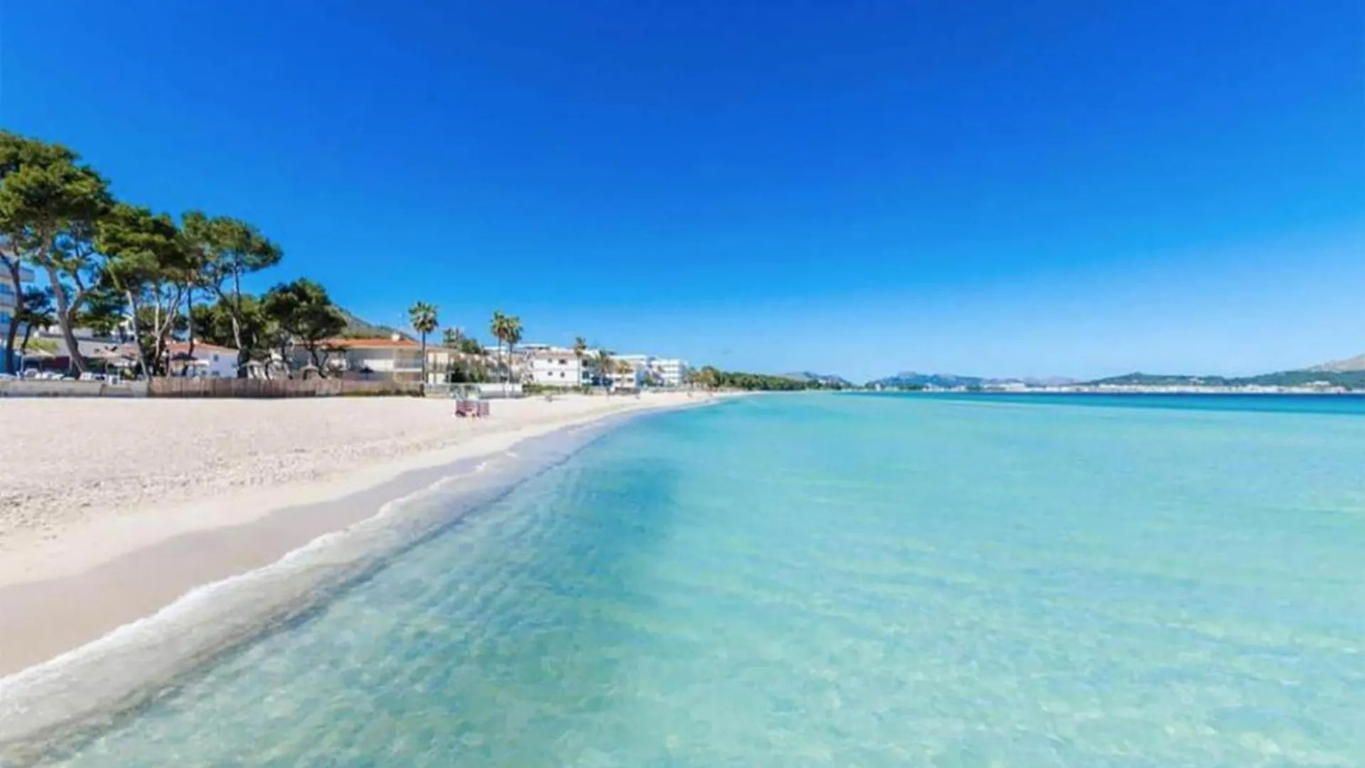Modernized Apartment With Sea Views Alcudia  İspanya